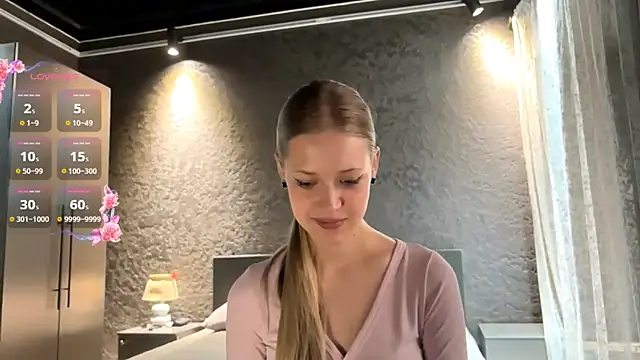 ZaidaSchwarten online show from 07.23.26