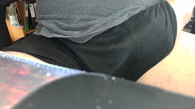 Snapshot of oldmann08 chatting on 02.28.26 oldmann08 online show from 02.28.26