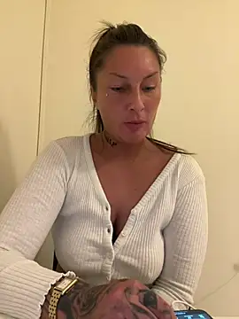 Snapshot of Dirtymind30 chatting on 01.18.26 Dirtymind30 online show from 01.18.26