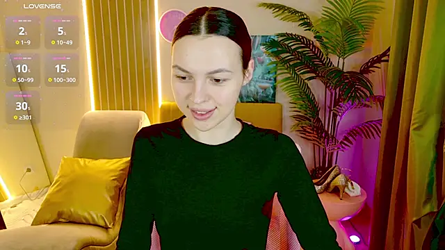 Snapshot of MaxinCarroll chatting on 02.05.26 MaxinCarroll online show from 02.05.26