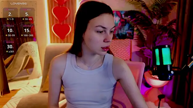 Snapshot of MaxinCarroll chatting on 03.07.26 MaxinCarroll online show from 03.07.26