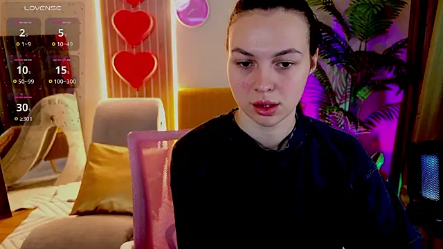 Snapshot of MaxinCarroll chatting on 03.12.26 MaxinCarroll online show from 03.12.26