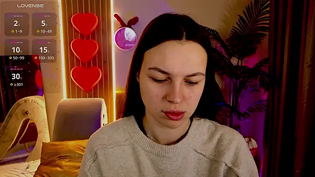 Snapshot of MaxinCarroll chatting on 03.17.26 MaxinCarroll online show from 03.17.26