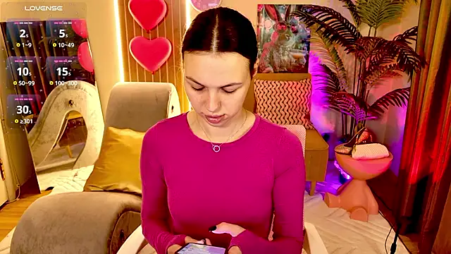 Snapshot of MaxinCarroll chatting on 03.26.26 MaxinCarroll online show from 03.26.26