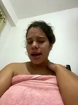 Snapshot of AngelaBlondee chatting on 01.14.26 AngelaBlondee online show from 01.14.26