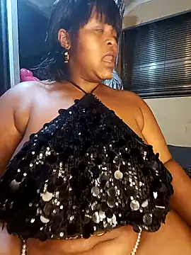 ChoklitBerryXX online show from 03.02.26