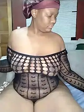 Snapshot of SexyAssQueenX chatting on 07.07.26 SexyAssQueenX online show from 07.07.26