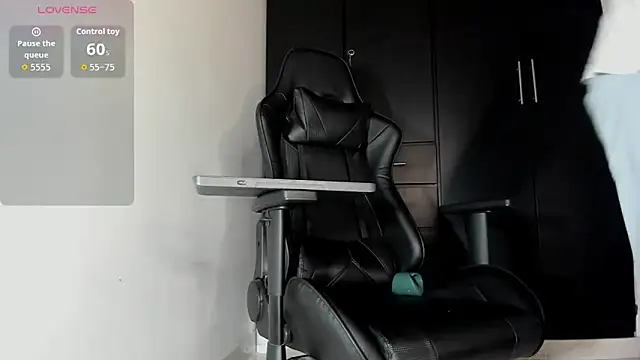 Snapshot of Liam_Mateo chatting on 01.14.26 Liam Mateo online show from 01.14.26