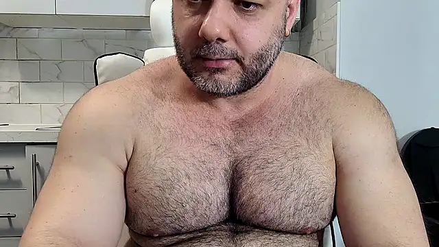 Snapshot of WildJohn_XX chatting on 02.10.26 WildJohn XX online show from 02.10.26