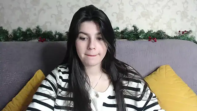 Snapshot of KisaModel chatting on 02.01.26 KisaModel online show from 02.01.26