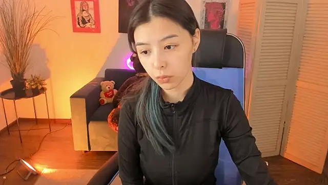 Snapshot of SirenMystiq chatting on 01.09.26 SirenMystiq online show from 01.09.26