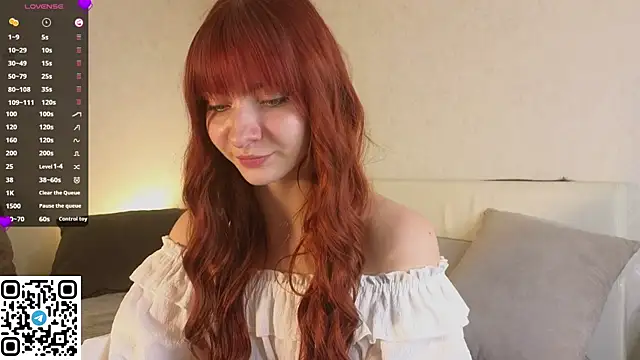 Snapshot of VelvetZephra chatting on 06.18.26 VelvetZephra online show from 06.18.26