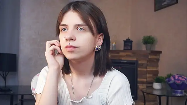 Snapshot of IleanaPishko chatting on 01.10.26 IleanaPishko online show from 01.10.26