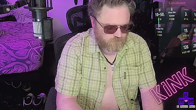 Snapshot of Bi_Master_Mack chatting on 03.12.26 Bi Master Mack online show from 03.12.26