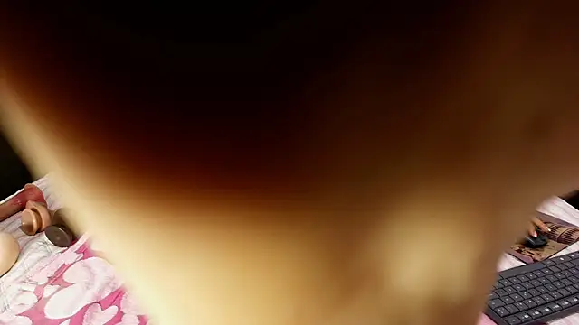 Snapshot of _cataleya_0_0 chatting on 04.04.26 cataleya 0 0 online show from 04.04.26