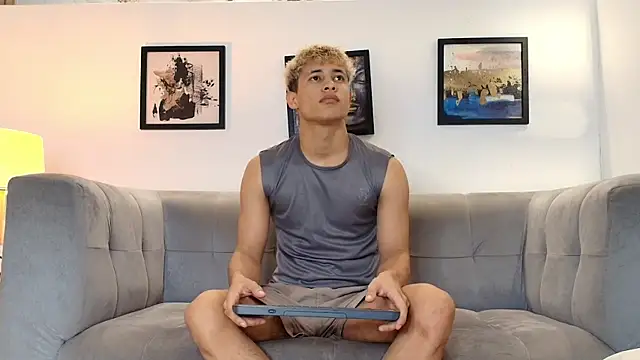YOUNG GUYS1 online show from 04.24.26