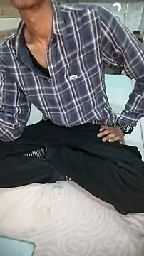 xoupleaura online show from 12.20.25