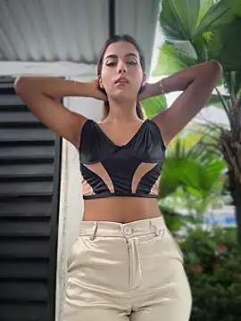 Snapshot of Valeria-escobar chatting on 07.22.26 Valeria-escobar online show from 07.22.26