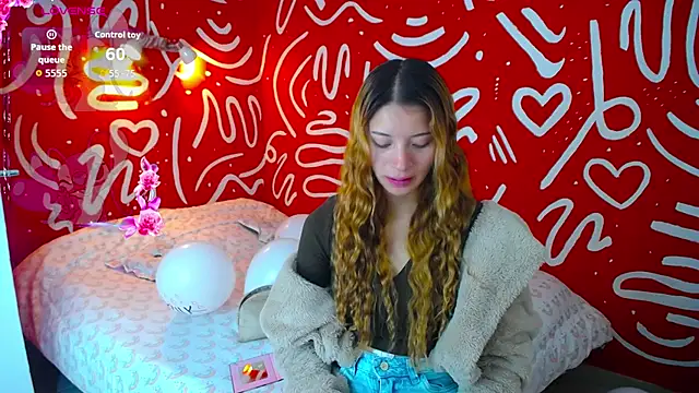 Snapshot of LucyRivera- chatting on 02.18.26 LucyRivera- online show from 02.18.26