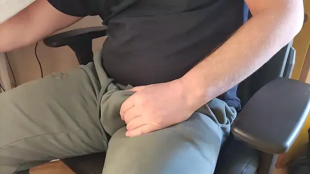 Snapshot of Spritzfreund chatting on 03.18.26 Spritzfreund online show from 03.18.26