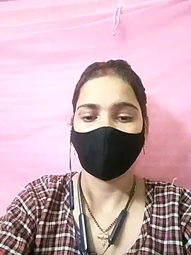 Snapshot of Lali-laila chatting on 12.21.25 Lali-laila online show from 12.21.25