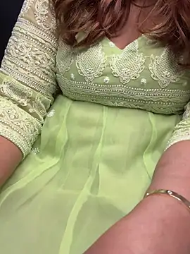 butterflyslay online show from 02.03.26