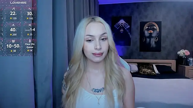 Snapshot of LanaMiracle chatting on 01.16.26 LanaMiracle online show from 01.16.26