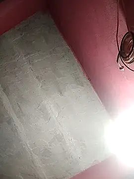 Snapshot of Aaisha_01 chatting on 12.20.25 Aaisha 01 online show from 12.20.25