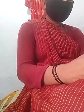 Snapshot of Aaisha_01 chatting on 02.01.26 Aaisha 01 online show from 02.01.26