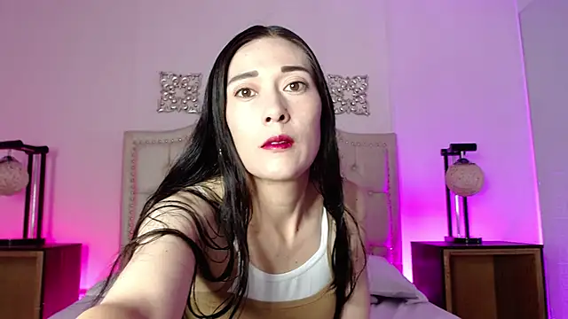 Vetania Blake online show from 12.17.25