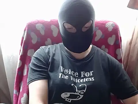 Snapshot of 666maskgirl chatting on 01.15.26 666maskgirl online show from 01.15.26