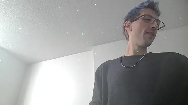 AskAveryAnything online show from 12.22.25