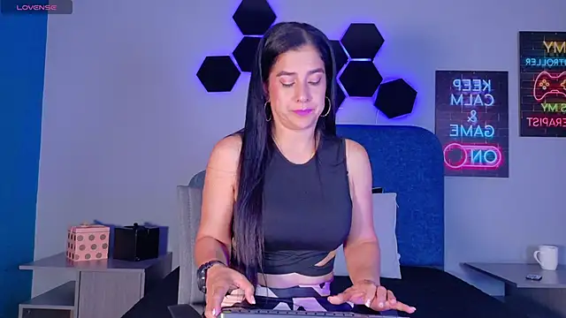 Sunny River online show from 04.29.26