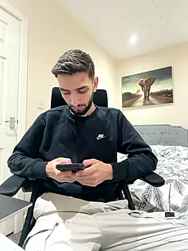 Snapshot of Juliann69Ramiro chatting on 01.05.26 Juliann69Ramiro online show from 01.05.26