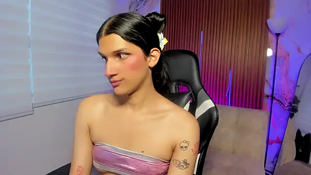 Bianca baldwin  online show from 06.06.26
