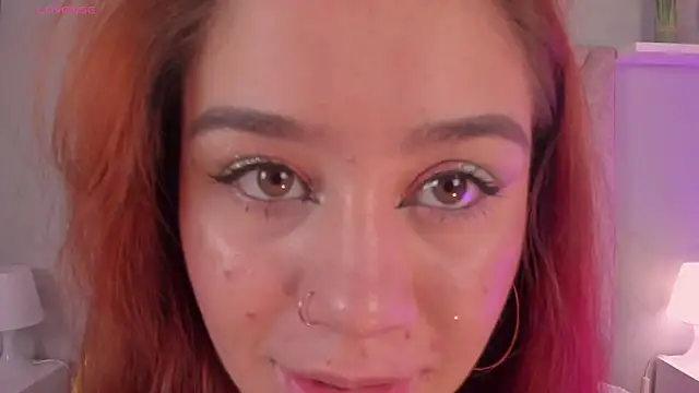 Snapshot of Amelia_Saenz_ chatting on 06.17.26 Amelia Saenz online show from 06.17.26