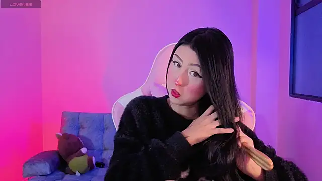 Snapshot of sharonbone chatting on 01.12.26 sharonbone online show from 01.12.26