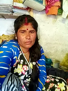 Snapshot of Mahi_bigg chatting on 12.19.25 Mahi bigg online show from 12.19.25