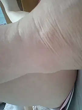 Snapshot of Sexyfull69 chatting on 07.25.26 Sexyfull69 online show from 07.25.26