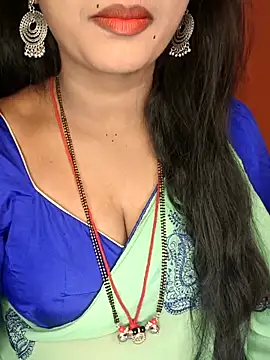 Snapshot of Rachu_love chatting on 04.06.26 Rachu love online show from 04.06.26