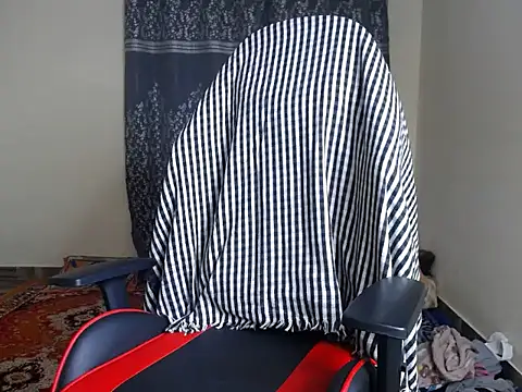 Snapshot of Slay_ishika chatting on 01.05.26 Slay ishika online show from 01.05.26