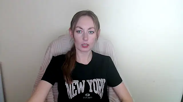 LiaSeass  online show from 05.03.26