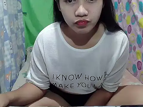 Snapshot of Lusty_babe chatting on 01.08.26 Lusty babe online show from 01.08.26