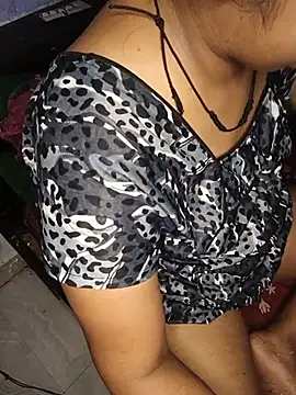Desi bhabhi299 online show from 05.25.26
