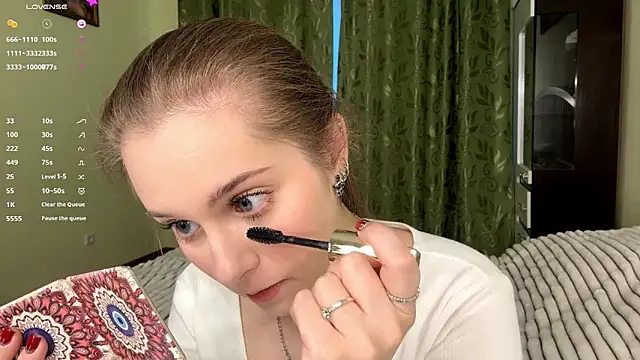 MiaBlanko online show from 01.08.26