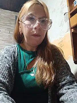 Snapshot of cari75 chatting on 06.28.26 cari75 online show from 06.28.26