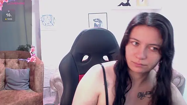 Snapshot of amanda_rousee chatting on 02.27.26 amanda rousee online show from 02.27.26