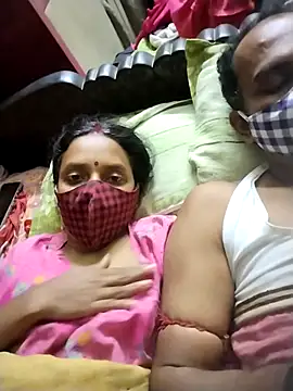 Snapshot of Mr-Mrs-couple chatting on 12.17.25 Mr-Mrs-couple online show from 12.17.25