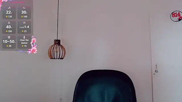 Snapshot of alisson_mantiel- chatting on 12.22.25 alisson mantiel- online show from 12.22.25