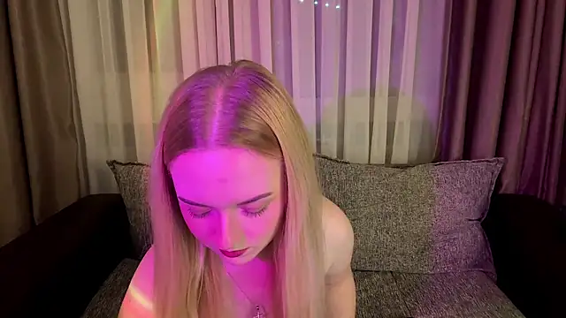 Dari Foxx online show from 05.11.26